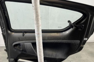 Porte arriere droit TOYOTA AYGO 1