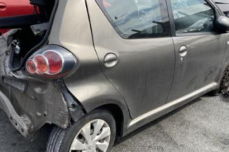 Porte arriere droit TOYOTA AYGO 1