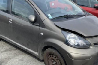 Porte arriere droit TOYOTA AYGO 1