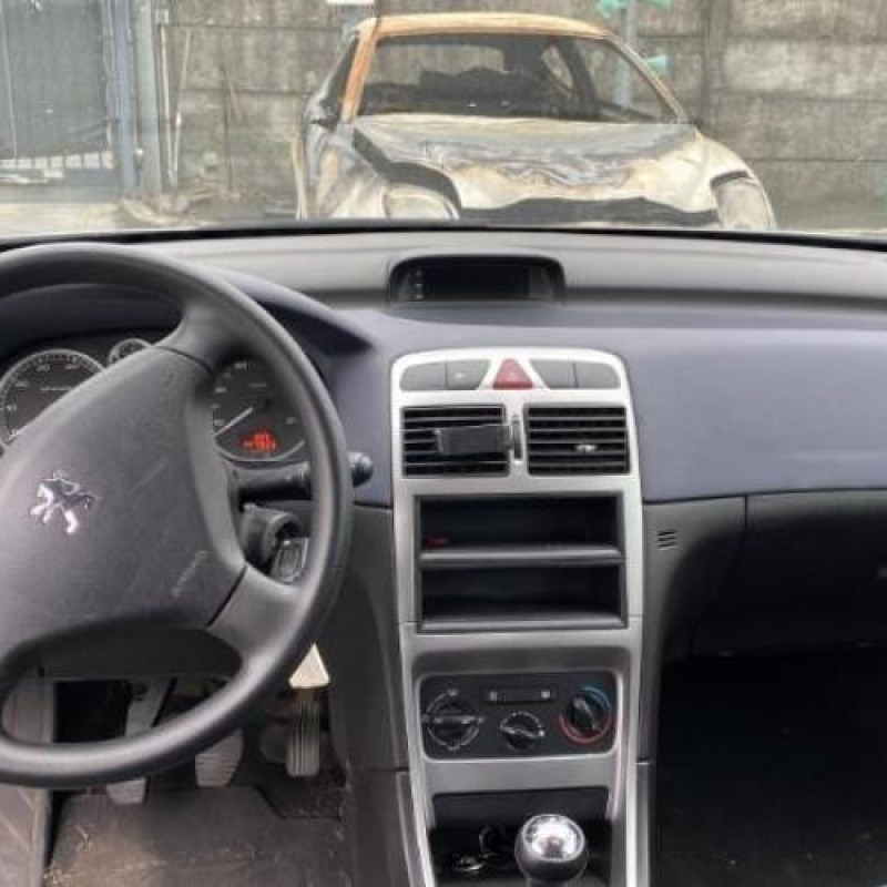 Moteur PEUGEOT 307 Photo n°18