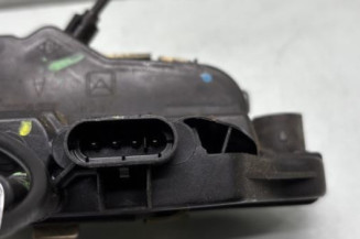 Serrure avant droit RENAULT LAGUNA 2