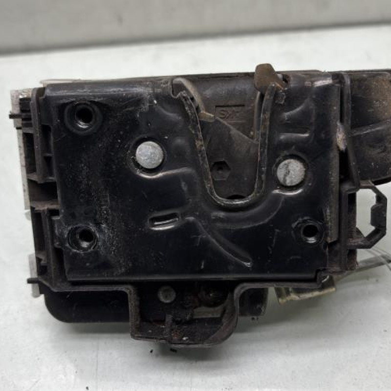 Serrure avant droit VOLKSWAGEN POLO 3 Photo n°3