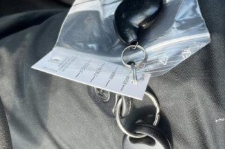 Serrure avant droit VOLKSWAGEN POLO 3