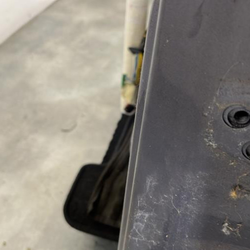 Porte avant gauche RENAULT TWINGO 1 Photo n°3