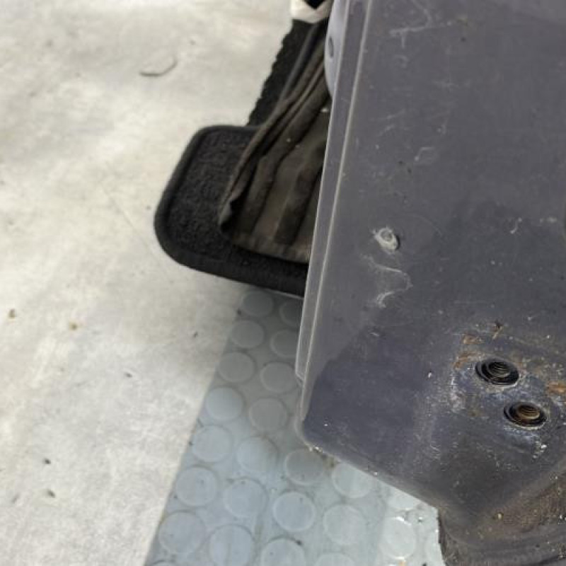 Porte avant gauche RENAULT TWINGO 1 Photo n°4