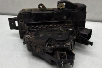 Serrure avant gauche FORD FOCUS 1