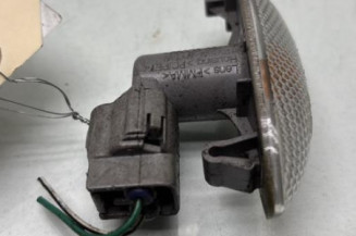 Repetiteur clignotant avant gauche (Feux) TOYOTA YARIS 2
