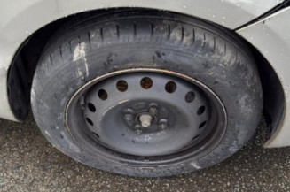 Repetiteur clignotant avant gauche (Feux) TOYOTA YARIS 2