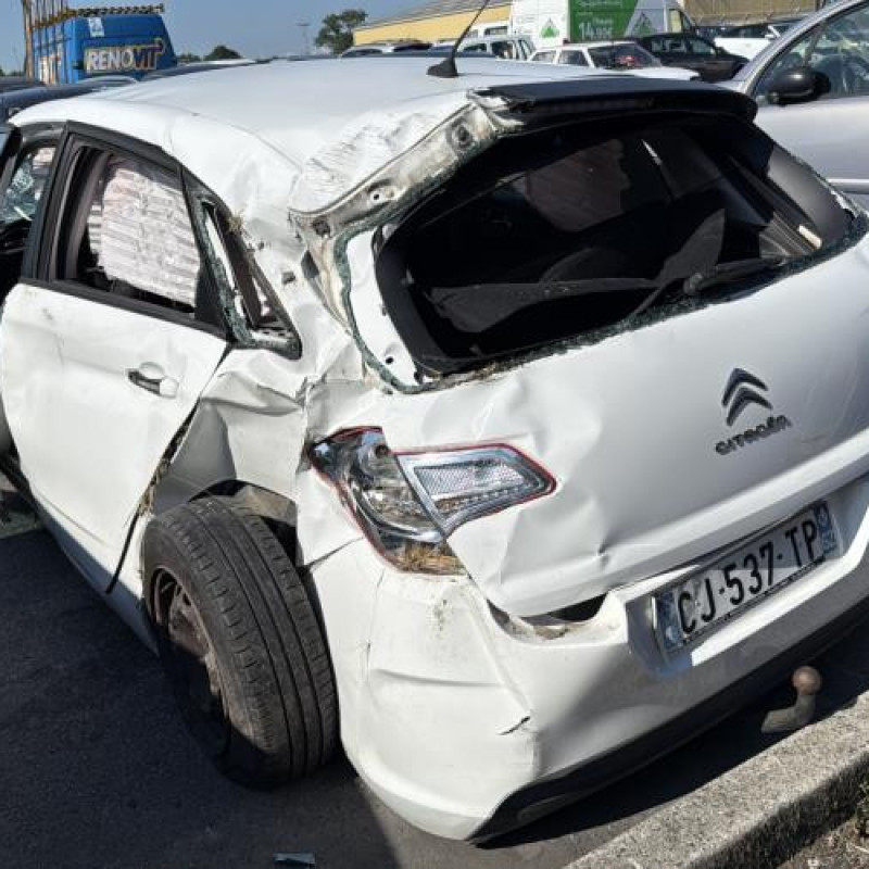 Renfort pare choc avant (traverse) CITROEN C4 2 Photo n°11