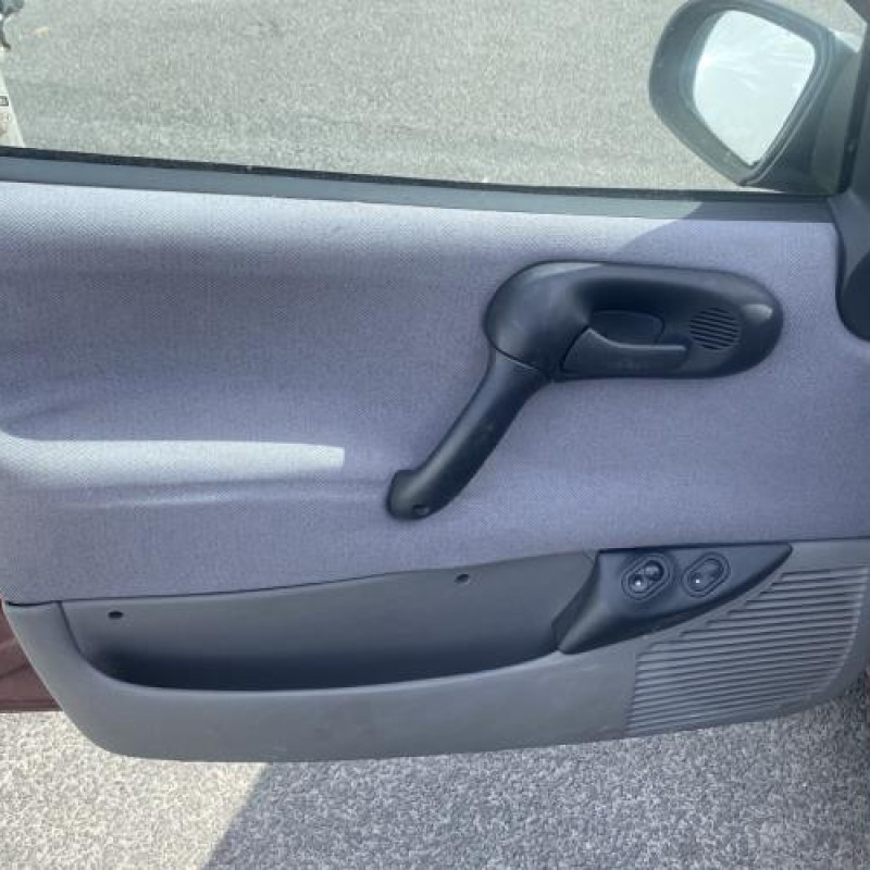 Feu arriere principal droit (feux) OPEL CORSA B Photo n°12