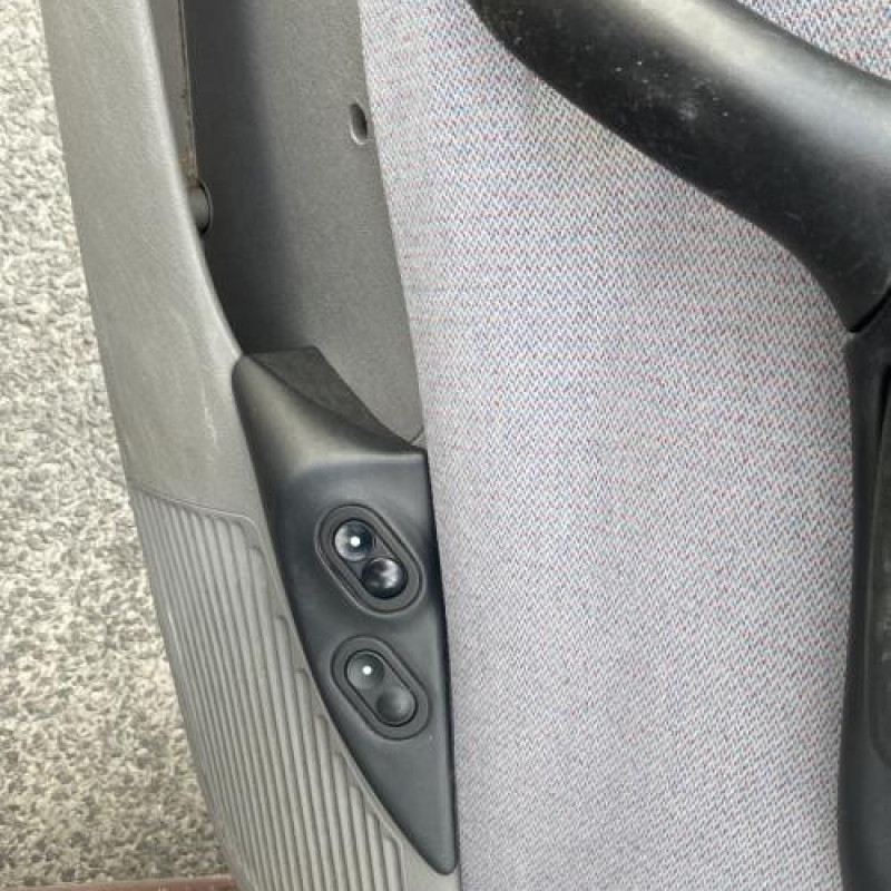 Feu arriere principal droit (feux) OPEL CORSA B Photo n°14
