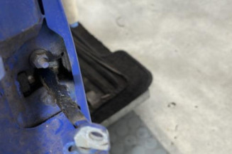 Porte avant droit PEUGEOT 106