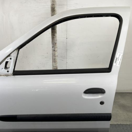 Porte avant gauche RENAULT CLIO 2 Photo n°1