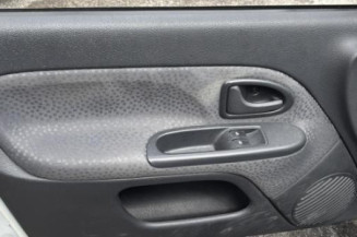 Porte avant gauche RENAULT CLIO 2