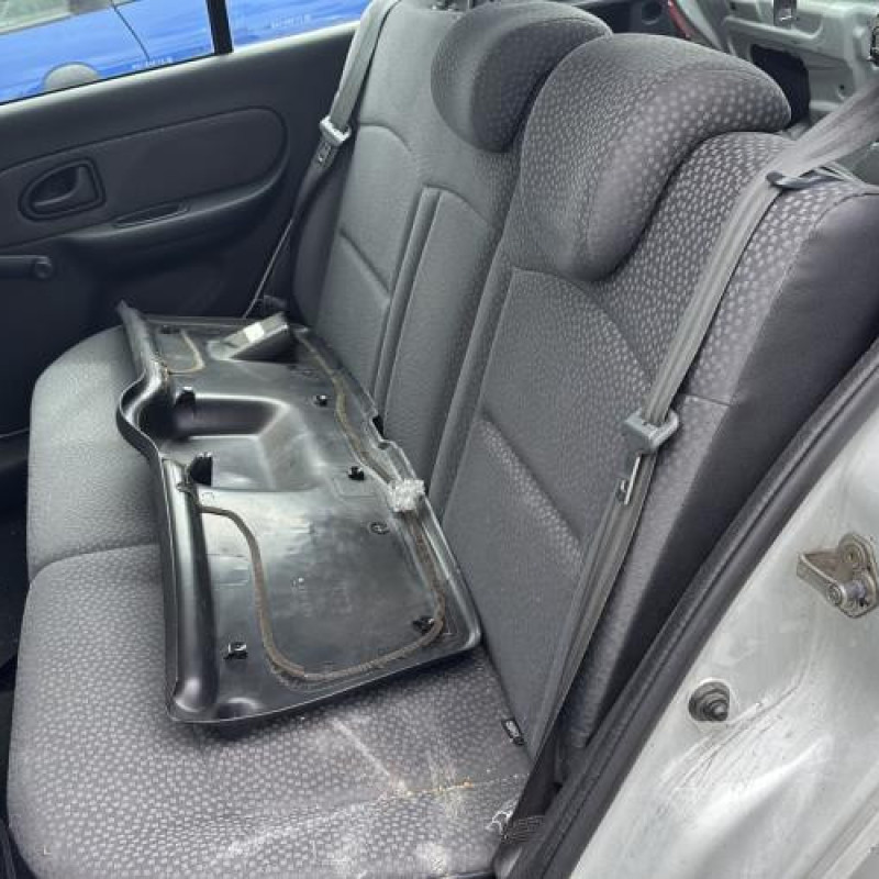 Porte avant gauche RENAULT CLIO 2 Photo n°19
