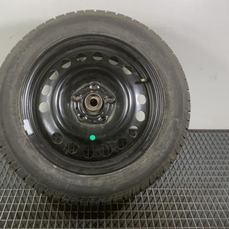 Roue OPEL MERIVA A Photo n°1