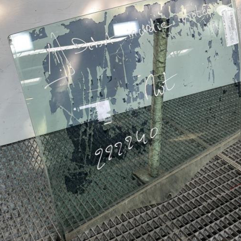 Vitre arriere gauche CITROEN C4 GRAND PICASSO 1 Photo n°2