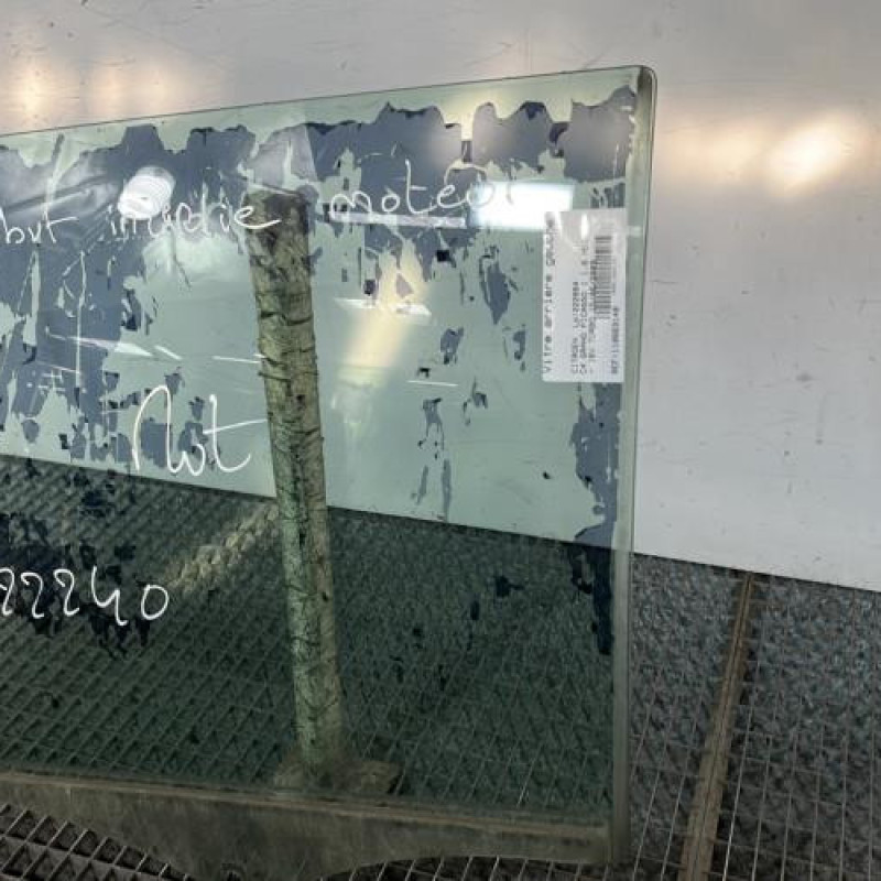 Vitre arriere gauche CITROEN C4 GRAND PICASSO 1 Photo n°3