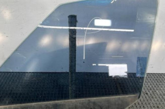 Vitre avant gauche CITROEN C4 GRAND PICASSO 1 Photo n°1