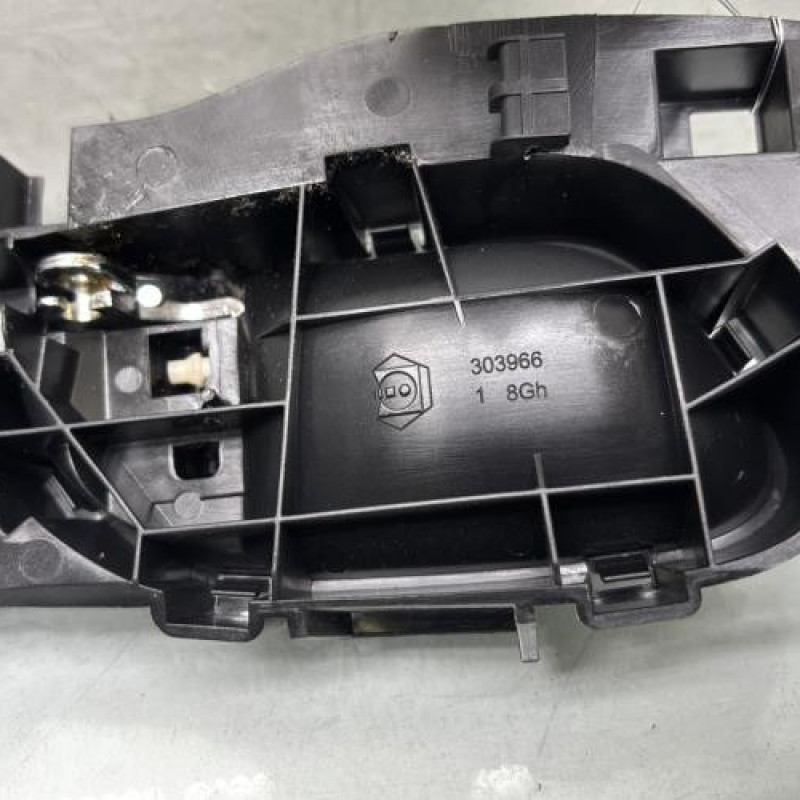 Poignee interieur arriere gauche CITROEN C4 GRAND PICASSO 1 Photo n°4