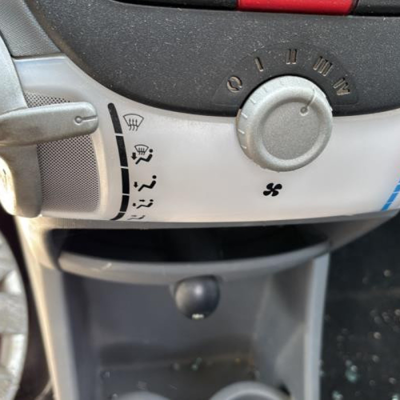 Bras essuie glace avant CITROEN C1 1 Photo n°12