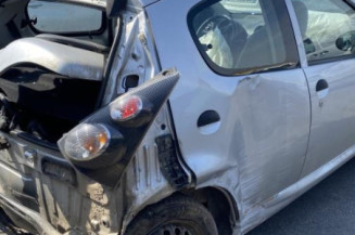 Bras essuie glace avant CITROEN C1 1