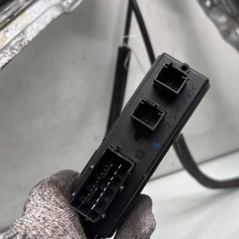 Leve vitre electrique avant gauche CITROEN C4 GRAND PICASSO 1 Photo n°6