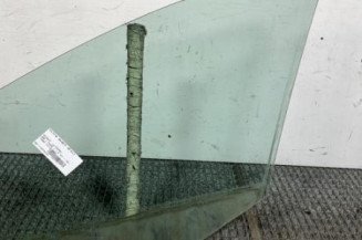 Vitre avant droit PEUGEOT 308 1
