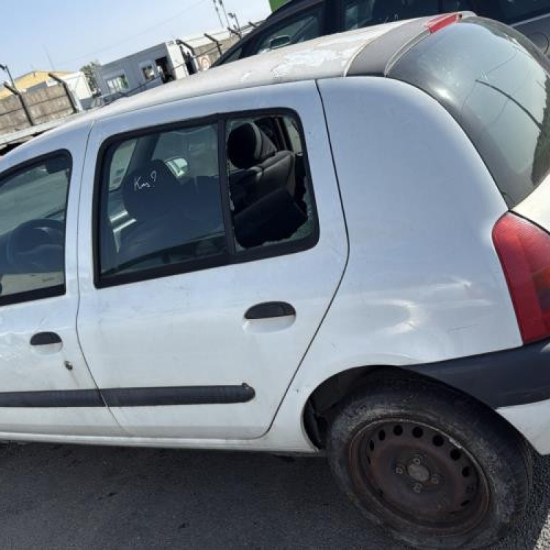 Leve vitre electrique avant droit RENAULT CLIO 2 Photo n°11