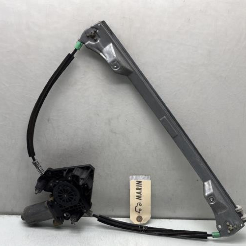 Leve vitre electrique avant gauche RENAULT CLIO 2 Photo n°6
