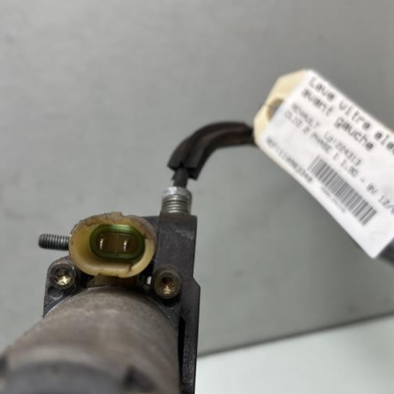 Leve vitre electrique avant gauche RENAULT CLIO 2 Photo n°7