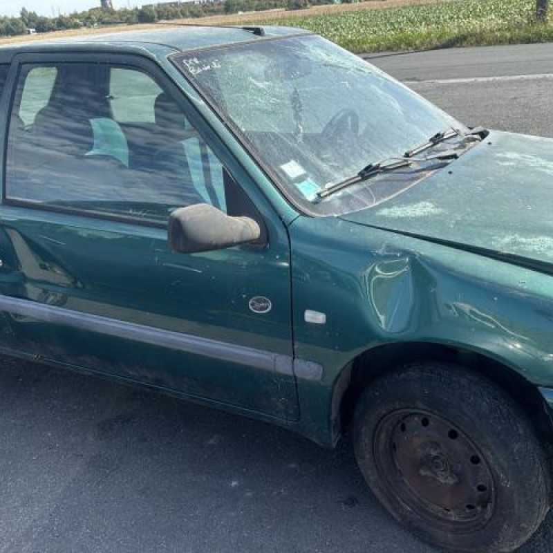 Custode arriere droit PEUGEOT 106 Photo n°11