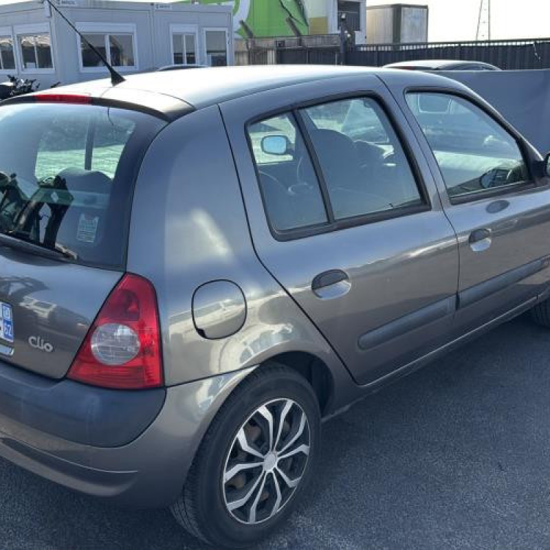 Vitre avant gauche RENAULT CLIO 2 Photo n°7