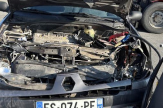 Vitre avant gauche RENAULT CLIO 2