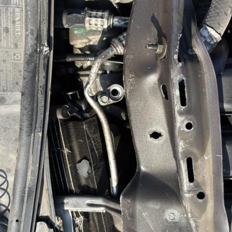 Vitre avant gauche RENAULT CLIO 2 Photo n°15