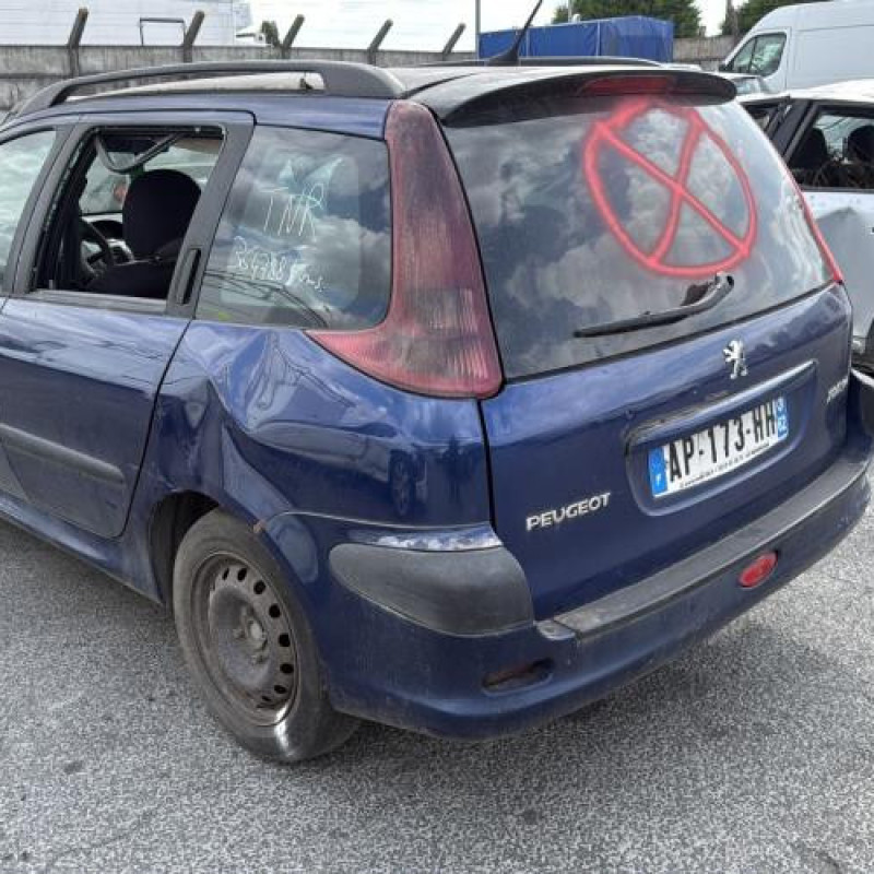 Aile avant droit PEUGEOT 206 Photo n°10