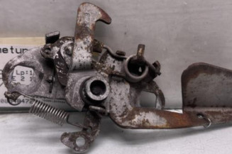 Fermeture de capot PEUGEOT 306