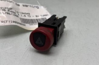 Bouton de warning PEUGEOT 306 Photo n°1