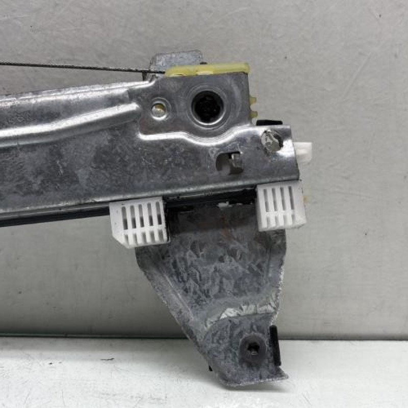 Leve vitre electrique avant droit PEUGEOT 308 1 SW Photo n°5