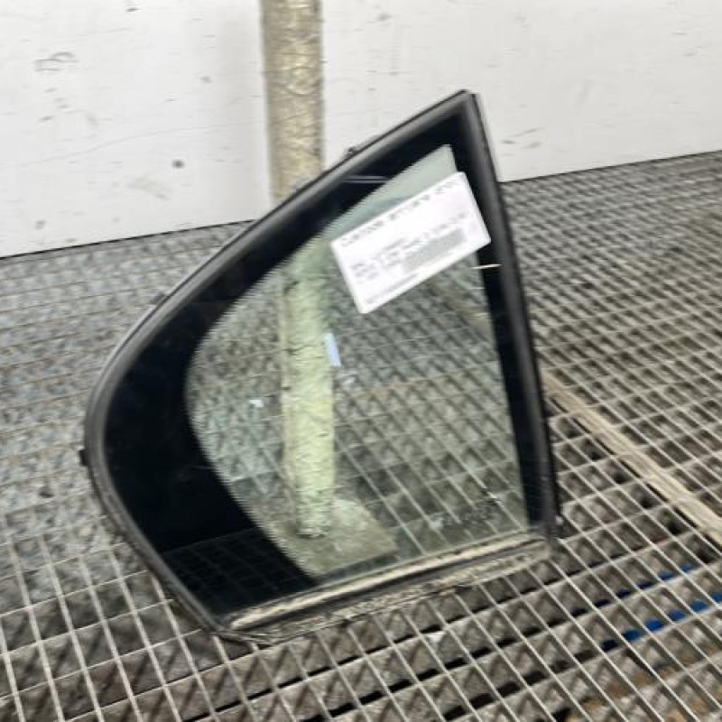 Custode arriere droit (porte) BMW SERIE 3 E90 Photo n°2