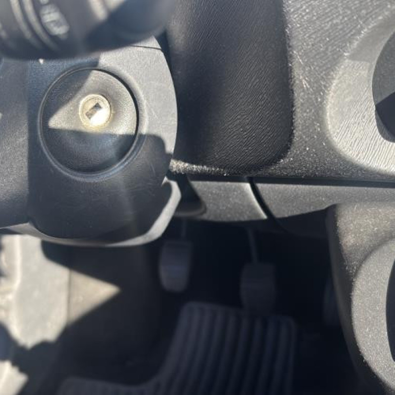 Ceinture avant gauche RENAULT TWINGO 2 Photo n°19