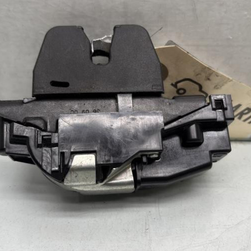 Serrure de coffre PEUGEOT 308 1 SW Photo n°3