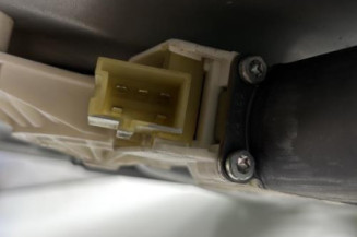 Leve vitre electrique arriere gauche MERCEDES CLASSE M 164