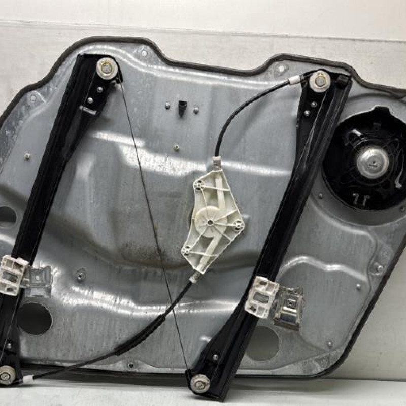 Leve vitre electrique arriere gauche MERCEDES CLASSE M 164 Photo n°4