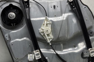 Leve vitre electrique avant droit MERCEDES CLASSE M 164