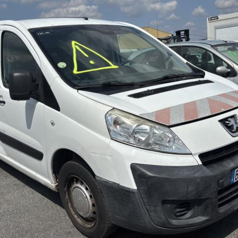 Face avant PEUGEOT EXPERT 3 Photo n°16