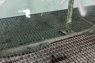 Vitre avant gauche CITROEN BERLINGO 1