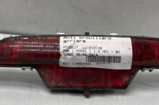 Anti brouillard arriere PEUGEOT 208 1 Photo n°1