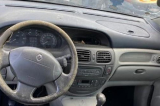 Feu arriere principal gauche (feux) RENAULT SCENIC 1