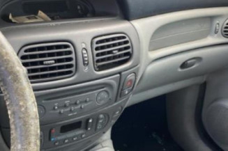 Feu arriere principal gauche (feux) RENAULT SCENIC 1